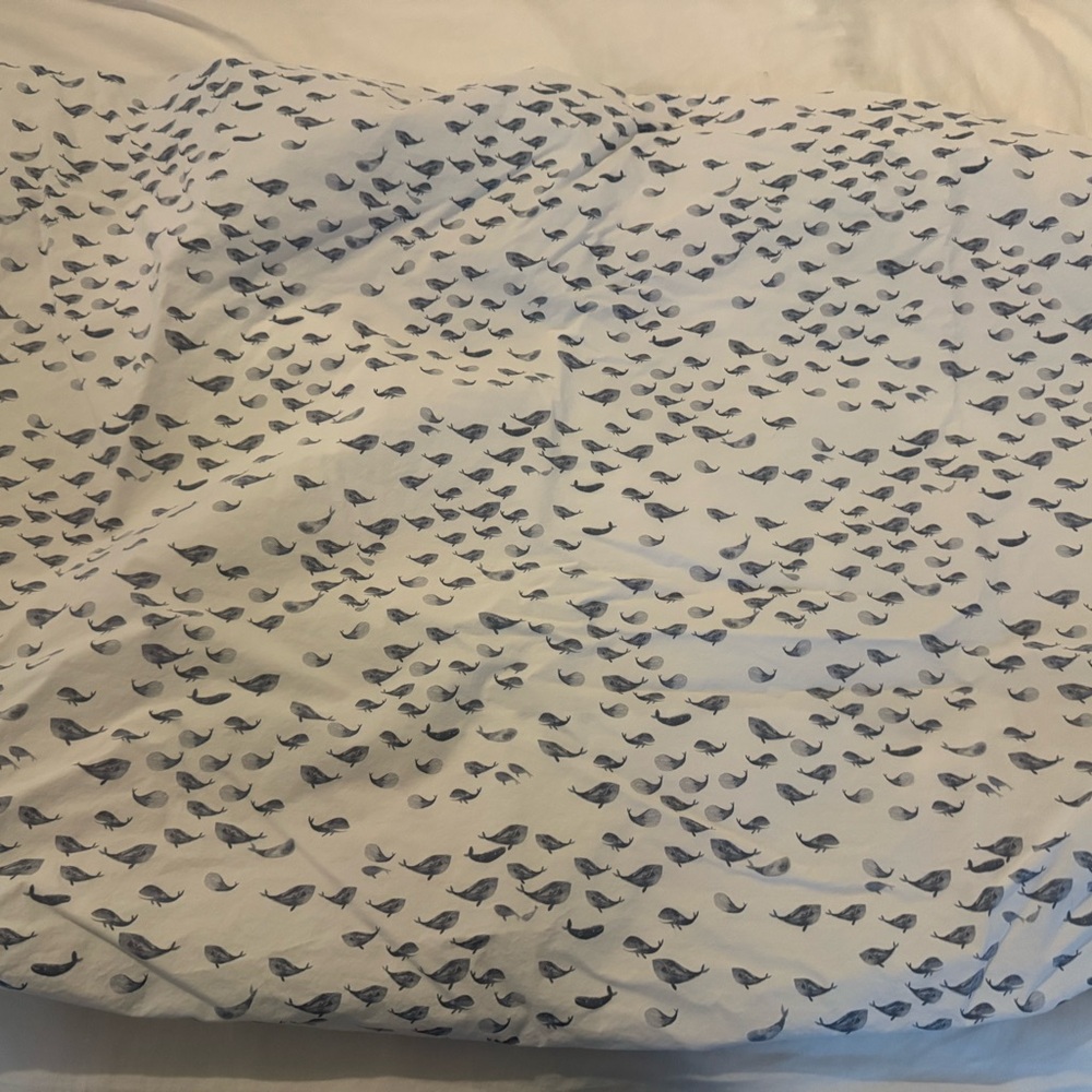 Pottery Barn Kids Blue Whale Crib Sheet - Picture 2 of 3